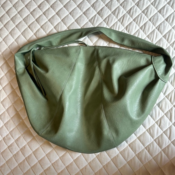 Free People Slouchy Carry All Spearmint - Picture 2 of 13